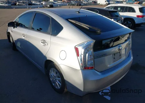 2014 Toyota Prius Plug-In z USA, uszkodzony, nr VIN JTDKN3DP4E3052594